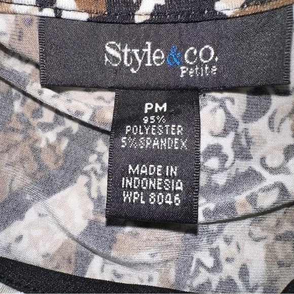 Women’s Style & Co sleeveless animal print blouse sz PM - Picture 6 of 6